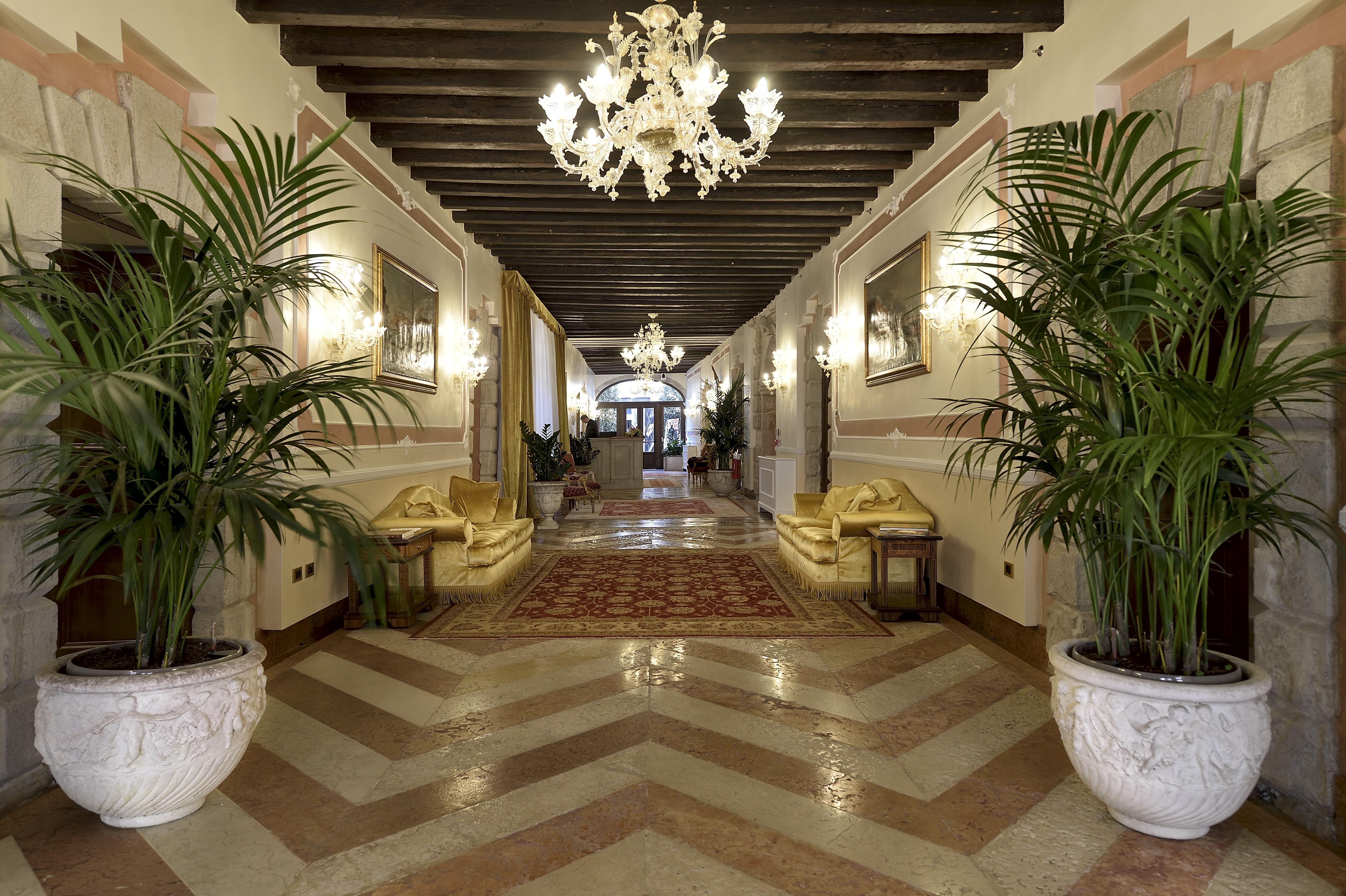 卡瓦列里威尼斯酒店 外观 照片